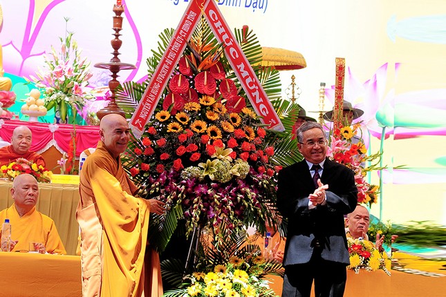 Trao quyết định bổ nhiệm trụ trì chùa Khánh Lâm ảnh 4 10.jpg