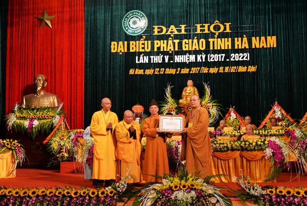 Đại hội Phật giáo tỉnh Hà Nam lần thứ V ảnh 7 dsc_5963_jpg.jpg