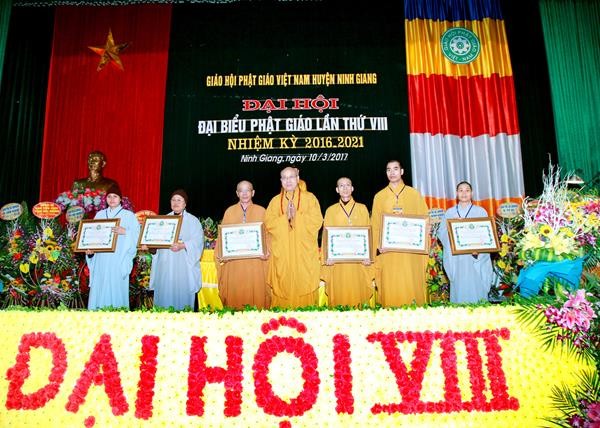 Hải Dương: Phật giáo huyện Ninh Giang tổ chức đại hội ảnh 2 IMG_2832_copy__Copy__214971232.jpg