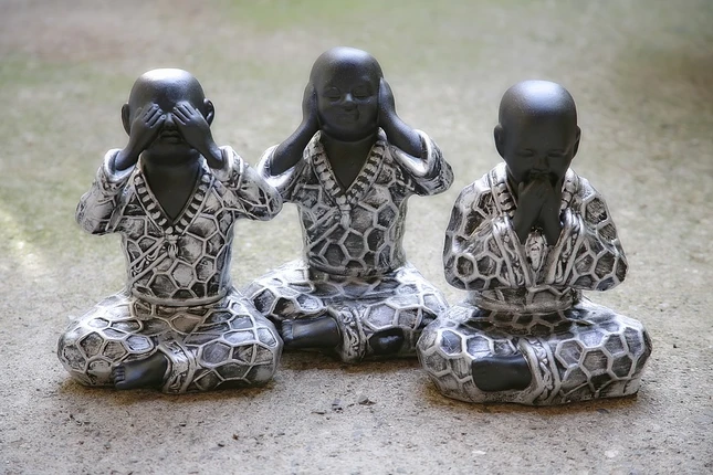 Thong dong đi chùa ảnh 1 a PGTT 1.jpg