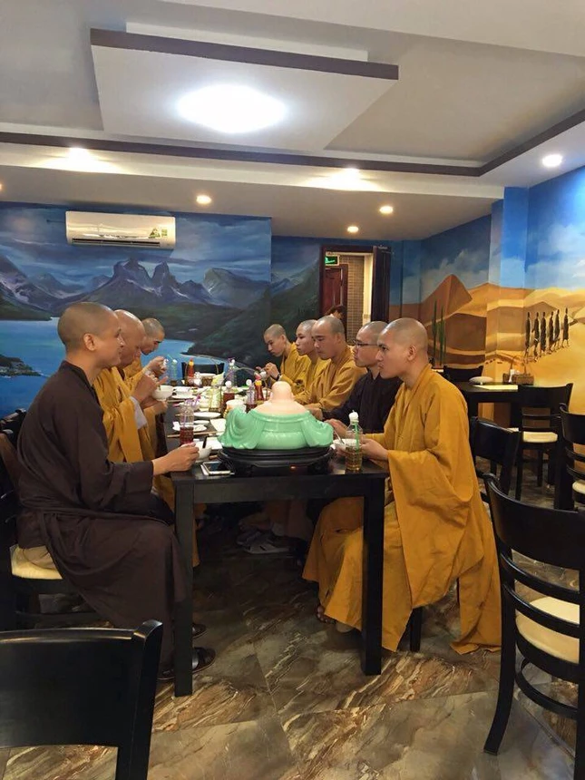 Nhà hàng chay Nguyệt Tâm giảm giá 20% ảnh 2 17577984_933308126811040_1172664993_n.jpg