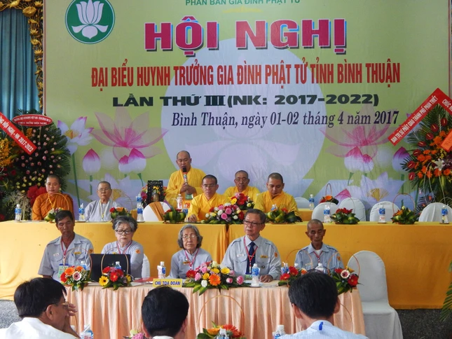 Hội nghị huynh trưởng tỉnh Bình Thuận lần thứ III ảnh 6 6- ĐĐ.Thích Nguyên Sắc- Trưởng BHD Phật tử ban huấn từ.jpg