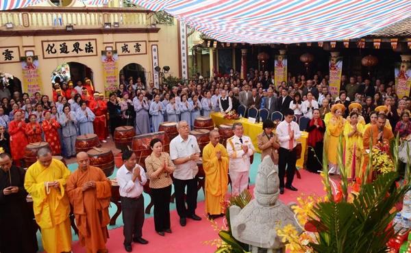 Hà Nội: Lễ hội truyền thống chùa Duệ Tú ảnh 3