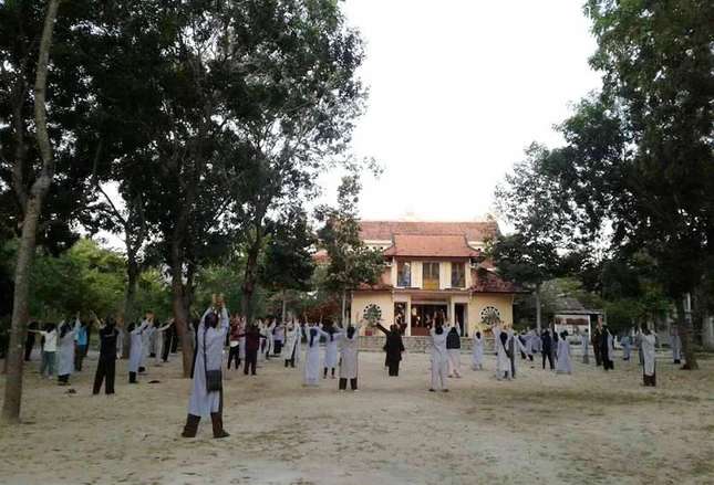 “Con đường trở về” dành cho thiền sinh trẻ ảnh 3 3td.jpg