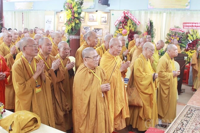 TƯGH tưởng niệm Ni trưởng Huỳnh Liên ảnh 11 11hl.jpg