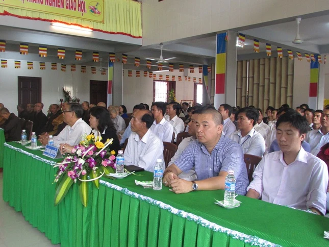 2- chính quyền tham dự.JPG