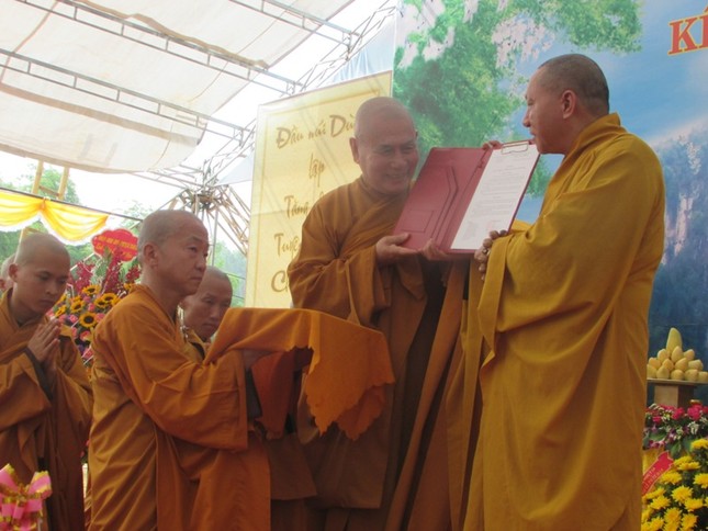 Nh__n quy__t _i_nh b__ nhi__m.JPG