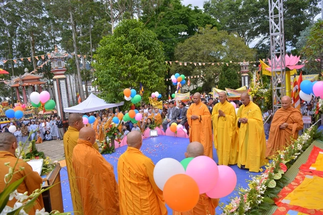 PG Đà Nẵng, Lâm Đồng cử hành Đại lễ Phật đản ảnh 5 DSC_3125.JPG