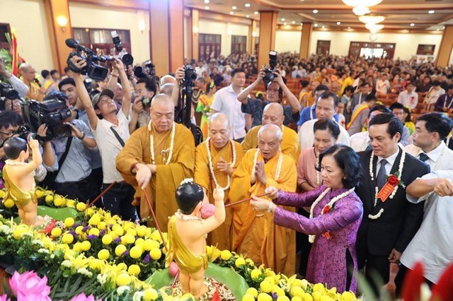 AA HN - GNO (14).jpg