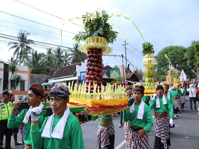 Chùm ảnh: Trang nghiêm rước Phật tại Indonesia ảnh 19 Chùm ảnh: Trang nghiêm rước Phật tại Indonesia ảnh 19