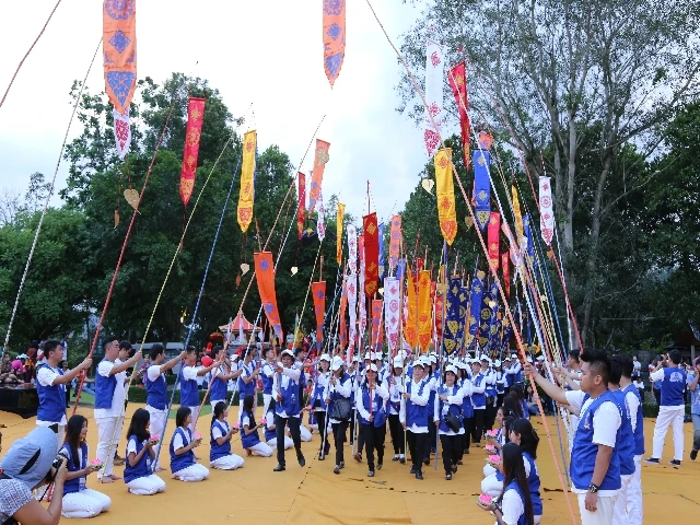 Chùm ảnh: Trang nghiêm rước Phật tại Indonesia ảnh 54