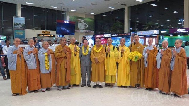 Đoàn GHPGVN dự Đại lễ Vesak LHQ 2017 tại Sri Lanka ảnh 1 cungnghinh 1.jpg
