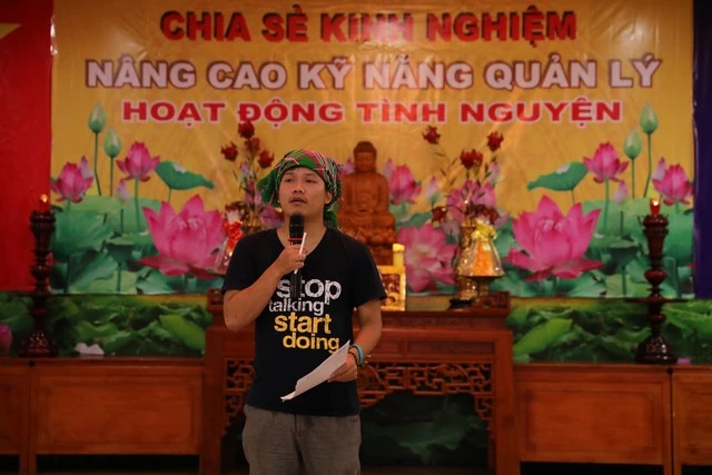 Các nhóm tình nguyện chia sẻ tại chùa Quán Sứ ảnh 6