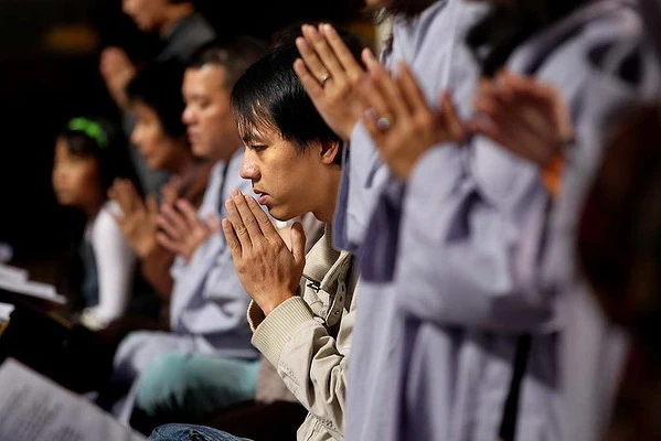 Trong tôi luôn có Phật ảnh 1 quyyPhat.jpg