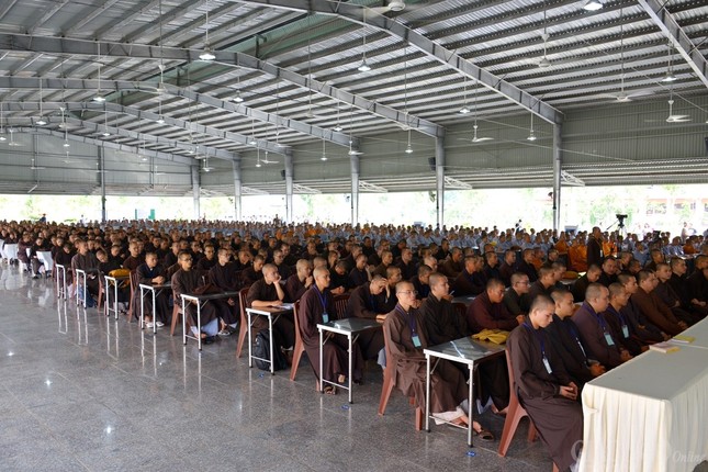 Thi tuyen sinh khoa XII (13).jpg