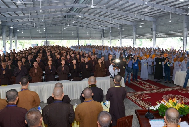 Thi tuyen sinh khoa XII (8).jpg