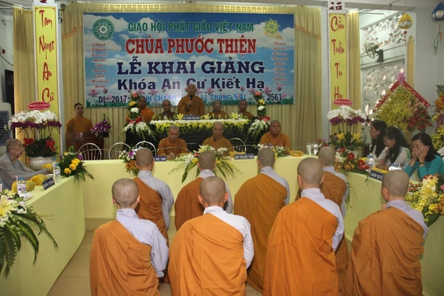 a binhchanh (7).JPG