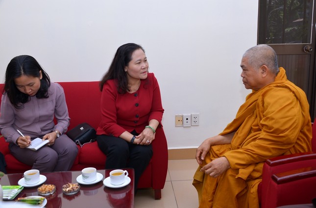 Chuc mung BGN chieu 20-6 (4).JPG