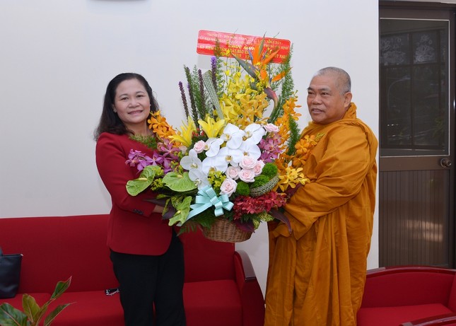 Chuc mung BGN chieu 20-6 (5).JPG