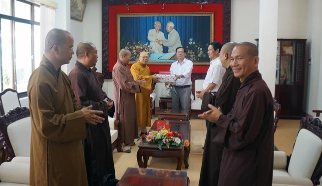 Tân BTS PG tỉnh Kon Tum thăm UBMTTQVN tỉnh ảnh 1 BTS Kon Tum.JPG
