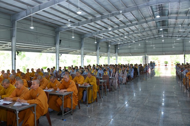 Khoa tu ngay 25-6 (4).JPG