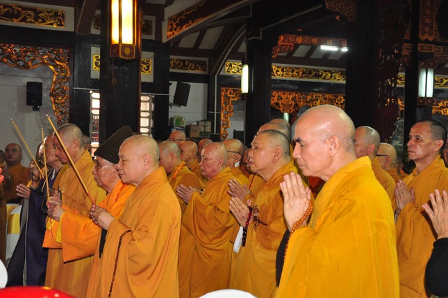 Vị Hòa thượng cúng chùa ở Đài Loan cho GHPGVN ảnh 4 3vn.jpg