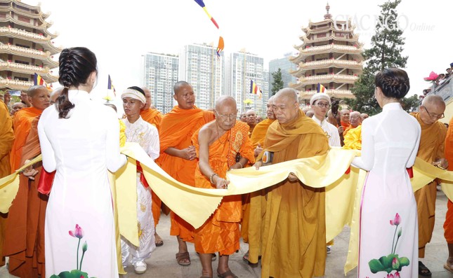 khanhthanhphapvien2-.jpg