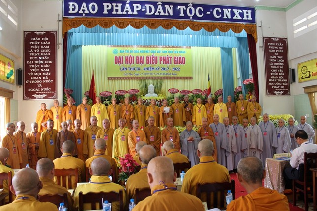 tiengiangdaihoi1.jpg