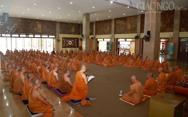 Khai mạc khóa bồi dưỡng đạo hạnh cho Tăng Ni trẻ ảnh 4 7.jpg