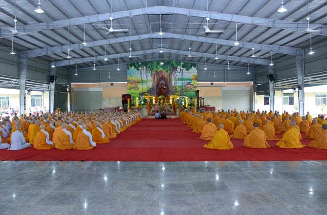 Khoa tu ngay 27-8 (2).JPG