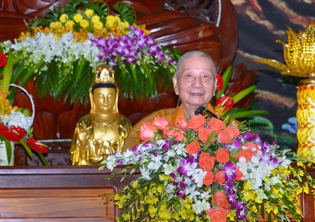 Khoa tu ngay 27-8 (3).JPG