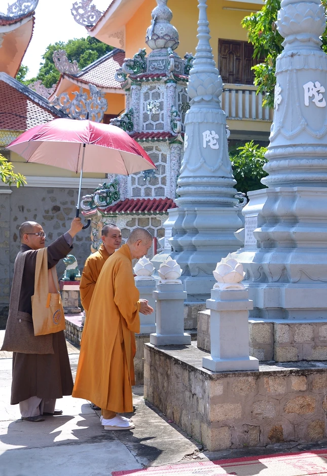 Le Huy ky To Thien Thai  (1).JPG
