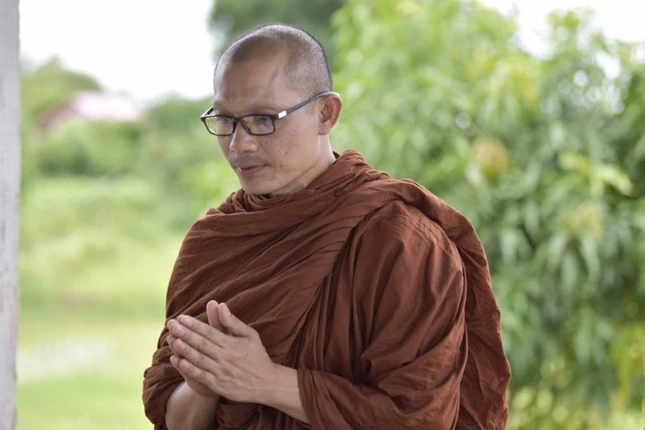 Anh 1 - Dai duc Suphakit.jpg