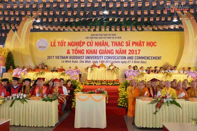 Tot nghiep (10).jpg