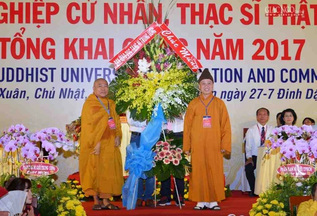 Tot nghiep (17).jpg