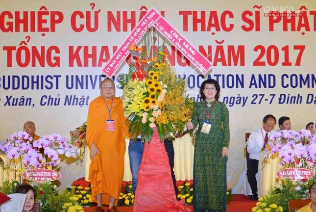 Tot nghiep (18).jpg
