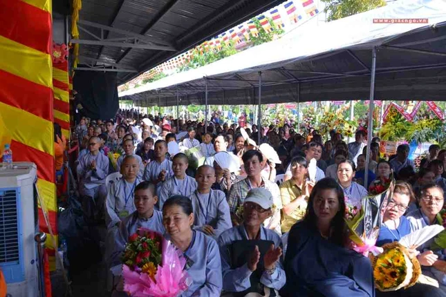 Tot nghiep (5).jpg