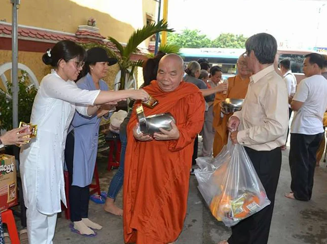 Lễ tưởng niệm lần thứ 38 cố Hòa thượng Bửu Chơn ảnh 3 5.jpg