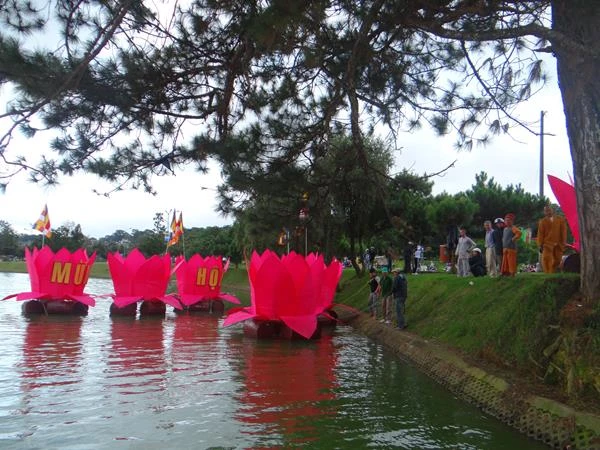 a LDong 1.jpg