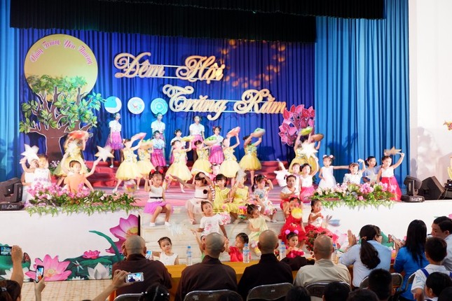 chương trình văn nghệ tại nhà văn hóa thiếu nhi.jpg