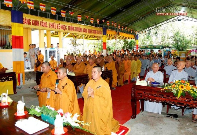 TP.HCM: Bổ nhiệm trụ trì chùa Phước Nguyên ảnh 3 a bnhiem05.jpg