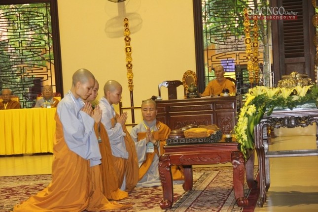 Tấn đàn Tỳ-kheo, chư Ni cầu Chánh pháp ảnh 18 1 a gioidan27.jpg