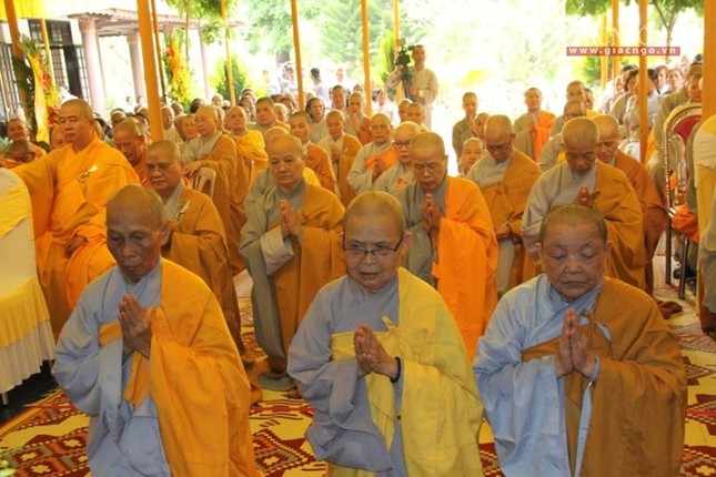 Kỷ niệm 20 năm ngày Ni trưởng Diệu Không viên tịch ảnh 6 6.jpg