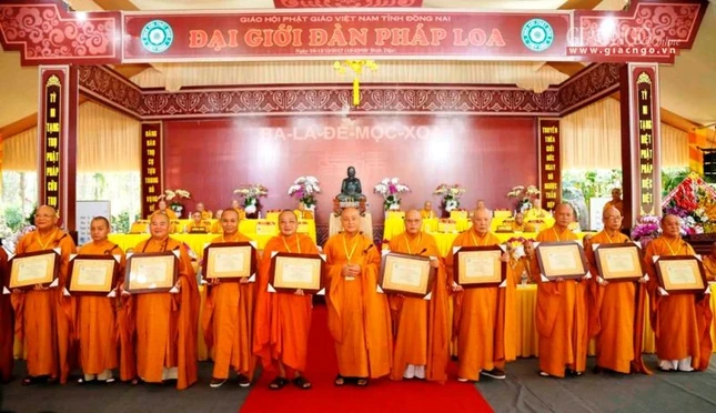 Đồng Nai: Đại giới đàn Pháp Loa hoàn mãn ảnh 7 1 a bmac07.jpg
