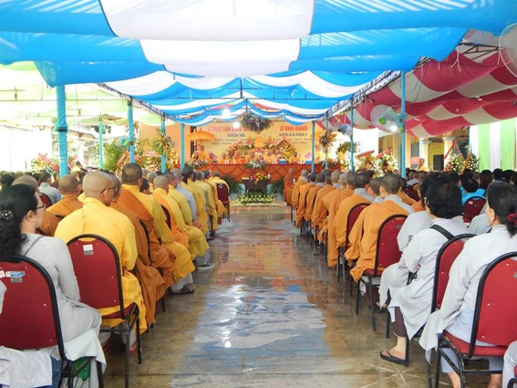 Bình Thuận: Trường TCPH làm lễ tốt nghiệp, khai giảng ảnh 7 1- quang canh chung.jpg