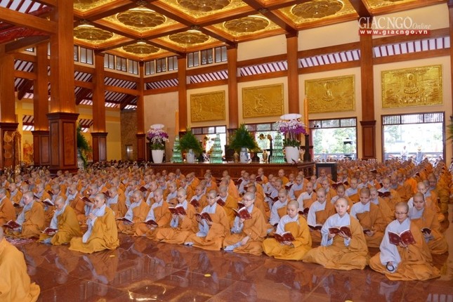 Tung kinh chieu (12).jpg