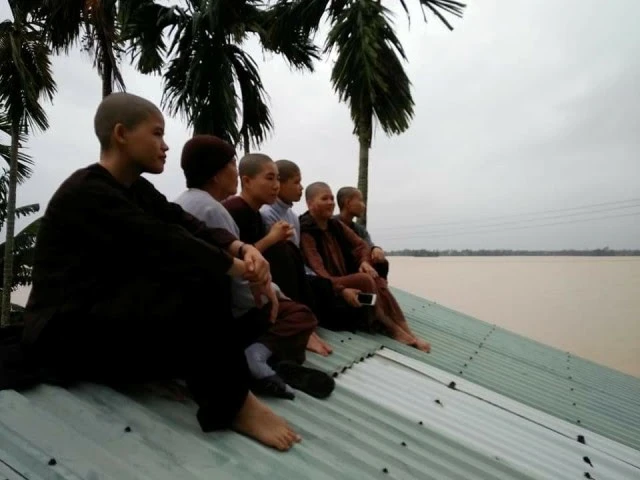 chua chau phong 2.jpg