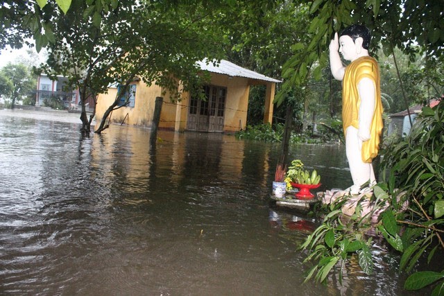 chua linh buu tk.JPG