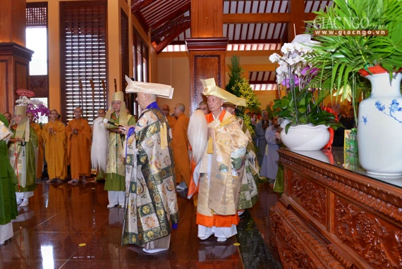 Ta on Tam Bao va Le Tan hoa (12).jpg