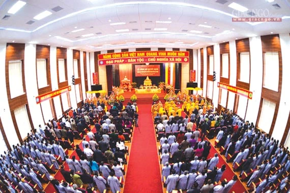 Hoan thien Giao hoi cac cap-X.jpg